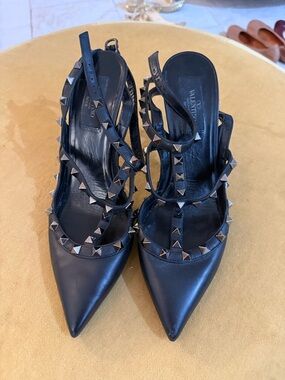 Valentino Garavani Black Leather Rockstud Pointed Slingbacks